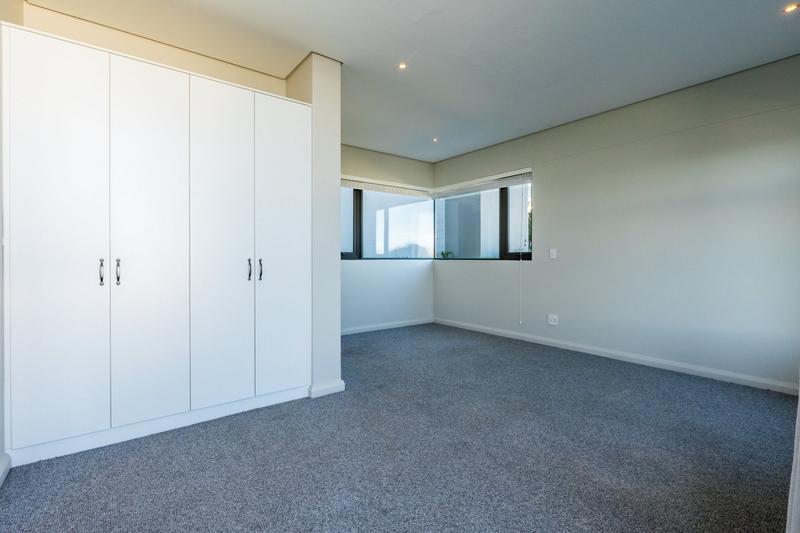 5 Bedroom Property for Sale in Pinnacle Point Golf Estate Western Cape